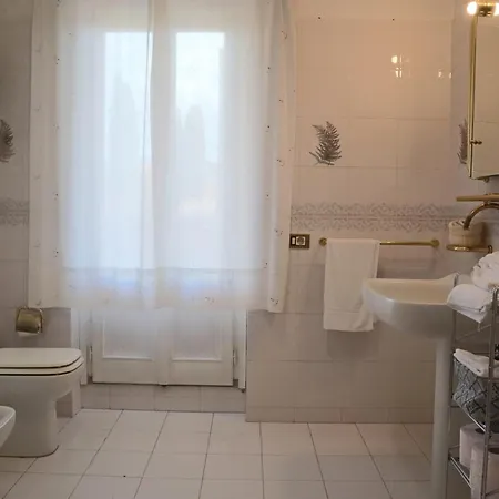Casa Andreini Alloggio in famiglia *
